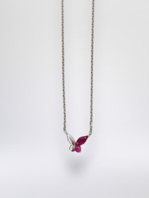 B41FF6CF-CCFF-4C2B-80DB-3033296DE06E Cadena Ruby Fly