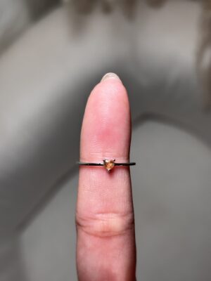 Anillo Corazón de Ámbar