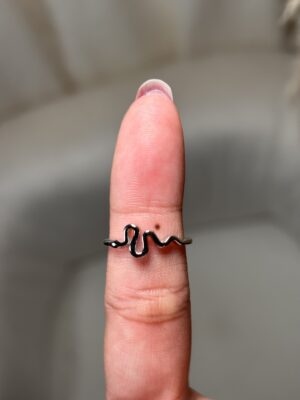 Anillo Ola Sinuosa