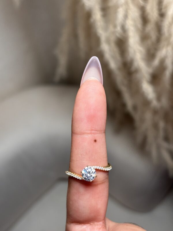 Anillo Aura Dorada