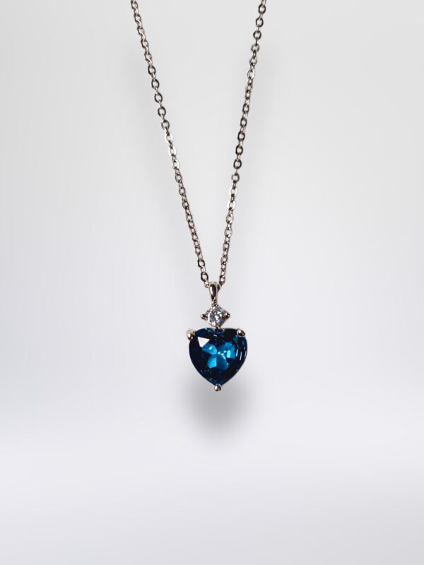 055b68fb-92e2-4316-9971-575df9766414 Collar Corazón Azul