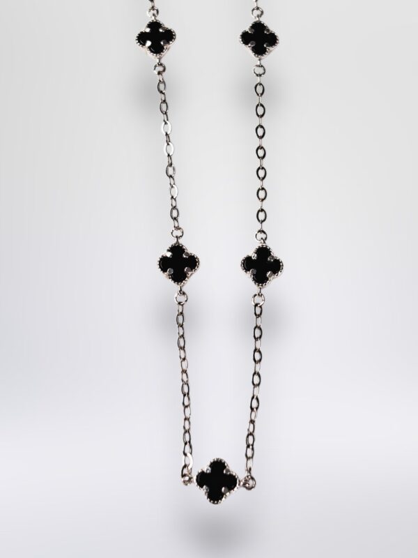 Collar Tréboles Onyx Style