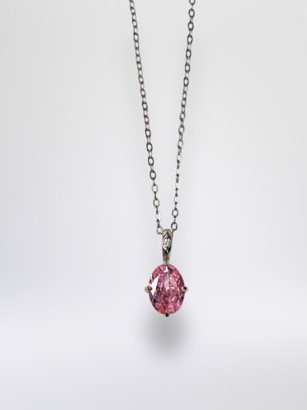 bcd1e2df-345c-4021-9416-068e6a3e5051 Collar Gema Ovalada Rosa