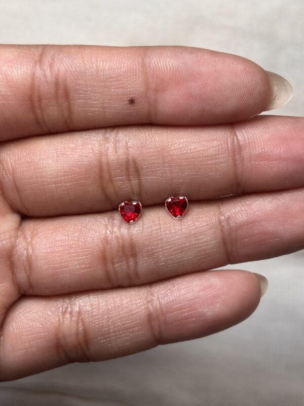 Topos corazon rojo rosca de seguridad