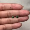 Topos redondos circon verde con rosca de seguridad